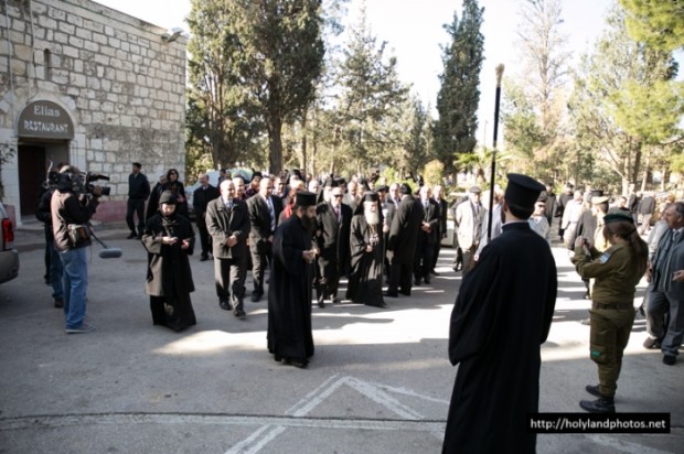 Η παραμονή των Χριστουγέννων στην Βηθλεέμ 1-2