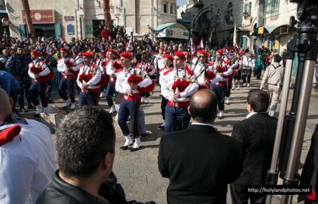 Η παραμονή των Χριστουγέννων στην Βηθλεέμ 1-6