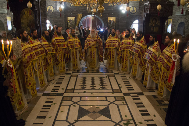 Κυριακή του Πάσχα - Ο Εσπερινός της Αγάπης 