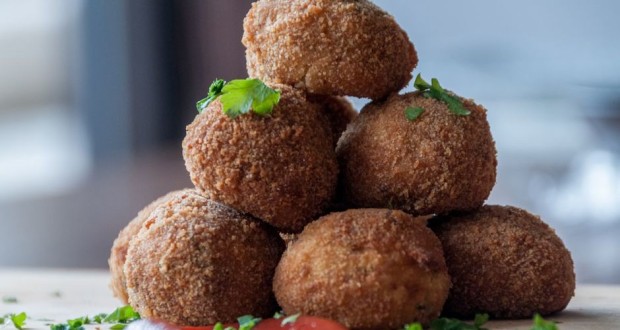 recipe_main_akis-petretzikis-kroketes-spanaki_2