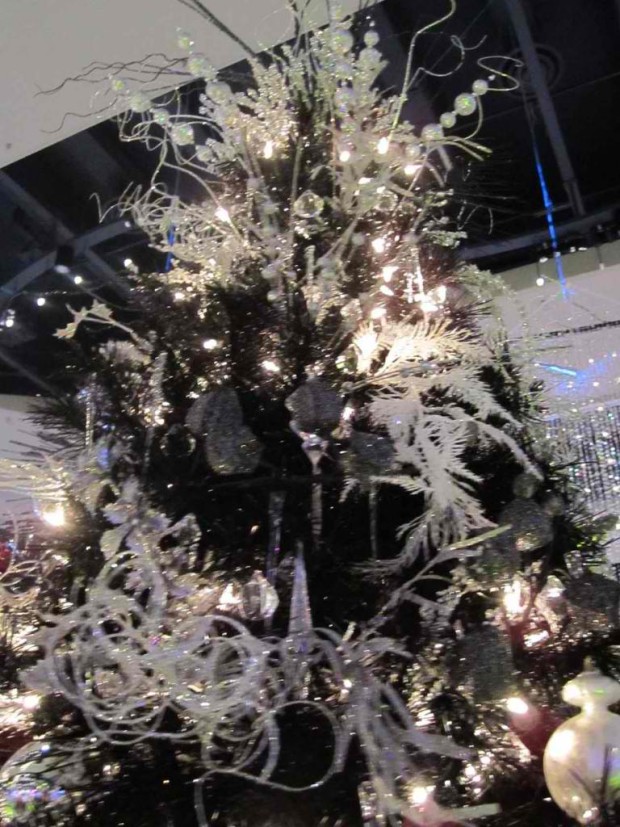 christmas_37_tree_decorating_ideas