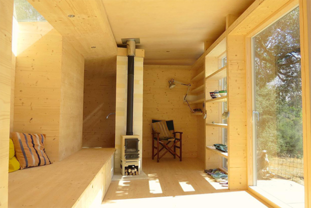 crete-eco-house-echo-living-8.png.650x0_q70_crop-smart