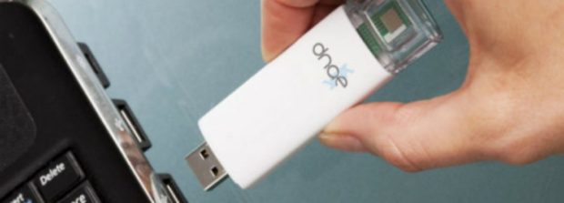 usb-stick-hiv-test-1110x400